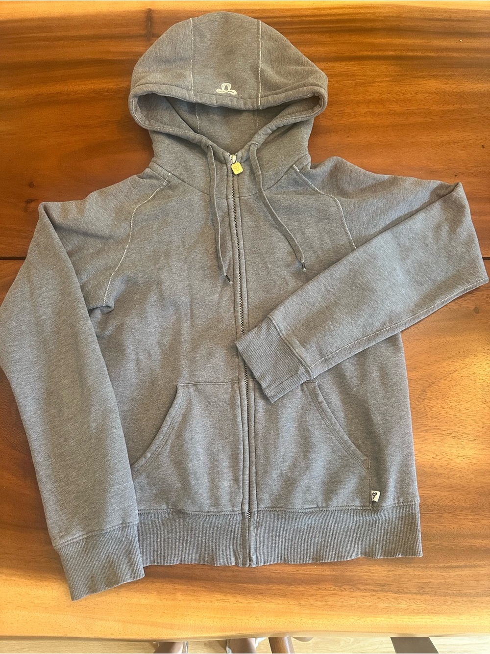 Aritzia TNA Gray Zip-Up Hoodie